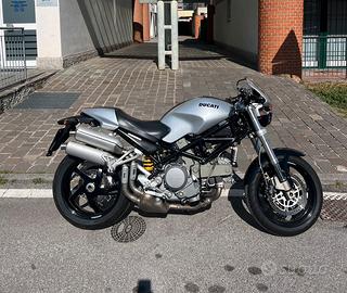 Ducati monster s2r 800