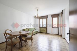 Appartamento Corsico [M67VRG]