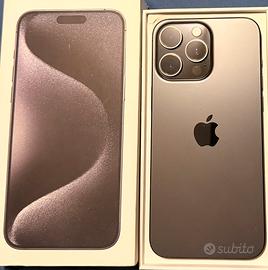 Iphone 15 pro max 256 gb - pari al nuovo