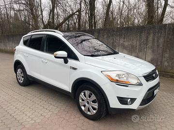 Ford Kuga 4wd cambio automatico - Tetto panoramico