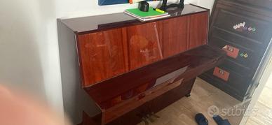 Pianoforte verticale