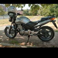 Honda CBF 500
