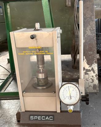 Pressa manuale Specac