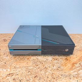 Xbox One Halo Limited Edition solo cavi