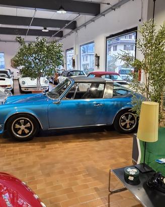 Porsche 911 2400T Targa Asi Restauro Ölklappe