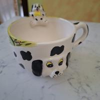 Tazza cane in porcellana decorata