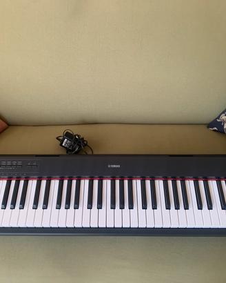Tastiera Yamaha Piaggero np-12