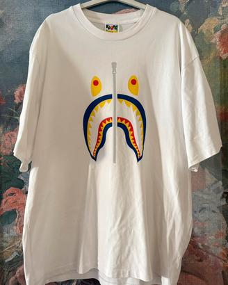 Bape tee (white shark)