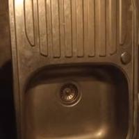 lavabo in acciaio inox 