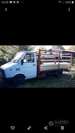 Camion 35 ql fiat deily