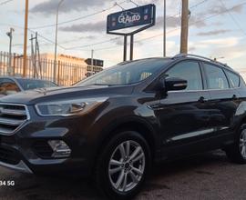 Ford Kuga 1.5 TDCI 120 CV S&S 2WD Titanium