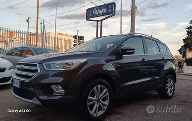 Ford Kuga 1.5 TDCI 120 CV S&S 2WD Titanium