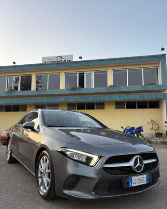 Mercedes-benz A 180 d Automatic Premium