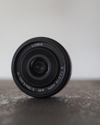 Panasonic Lumix G 14mm f2.5