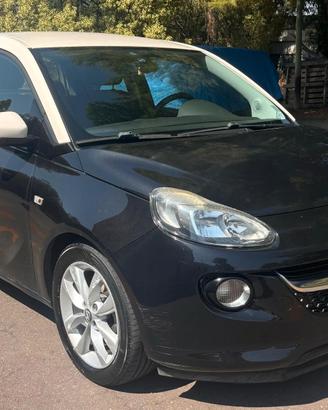 Opel Adam 1.2 70 CV White/Black Link