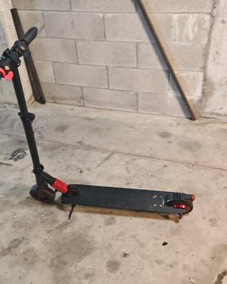 monopattino elettrico  zoom sport  pieghevole