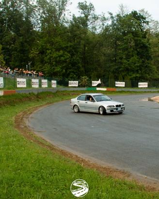 Bmw e46 318i drift
