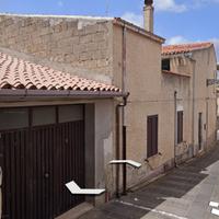 Casa singola con garage Mara