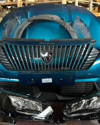Peugeot 2008 2025 Ricambi parte anteriore