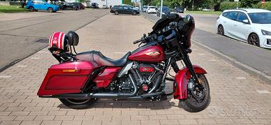 Harley Davidson Street Glide 120 anniversary FLHXS