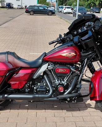 Harley Davidson Street Glide 120 anniversary FLHXS