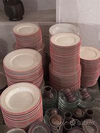 Set piatti e bicchieri