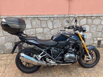 BMW r1200r