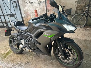 Kawasaki ninja 650 2023