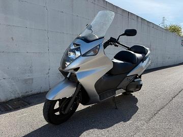 Honda silver Wing 400 perfetto