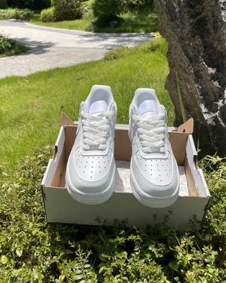 Nike Air Force 1 bianco EU 43