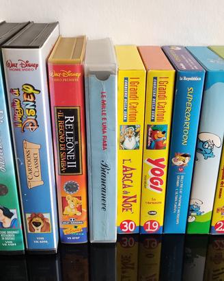 Cartoni animati i Puffi, Casper, Biancaneve+++++