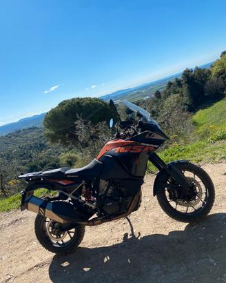 ktm 1050 adventure 