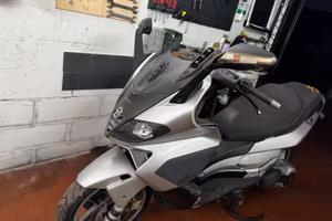 Gilera nexsus 500