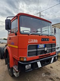 Cabina Fiat 110 guida a destra