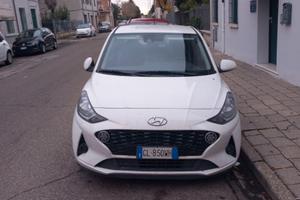 HYUNDAI i10 1.0 MPI Tech