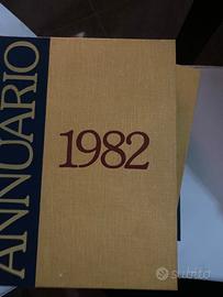 Enciclopedie che non utilizzo più  e cambio arredo