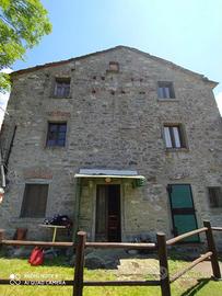 Terratetto in pietra loc la rocca chiusi della ver