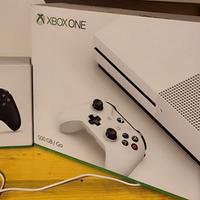 Xbox one 500gb + joypad Xbox series X + giochi