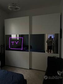 Armadio con tv