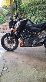 ktm duke 390