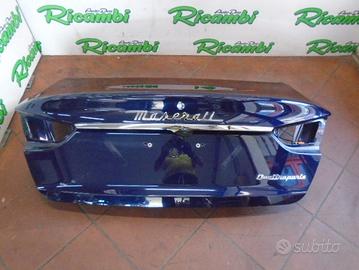 PORTELLONE CON TELECAMERA QUATTROPORTE 2022