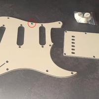 Stratocaster battipenna 59-63, manopole, coperchio