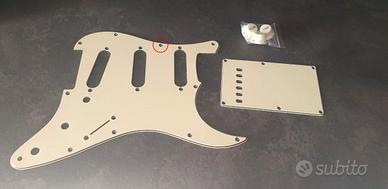 Stratocaster battipenna 59-63, manopole, coperchio