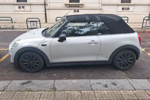 Mini cooper cabrio