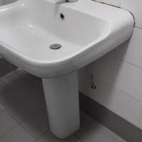 Lavabo e miscelatore Ideal standard