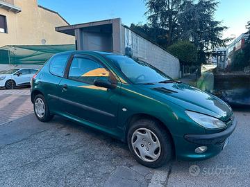 Peugeot 206 1.1 benzina