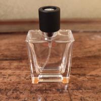 Bottiglietta profumo Terre D'Hermès 