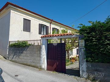 CASA INDIPENDENTE A TRIESTE