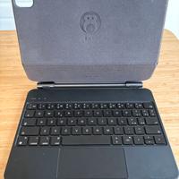Tastiera per iPad con trackpad integrato