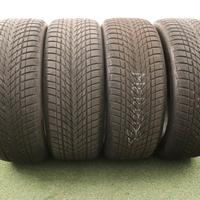 Gomme Goodyear Ultragrip 225 45 18 inverno